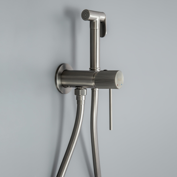 Гигиенический душ со смесителем AVS Pulse оружейная сталь Гигиенический душ со смесителем AVS Pulse оружейная сталь