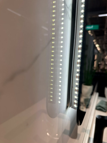 Зеркало с подсветкой AVS Неро 120x80 см, черное