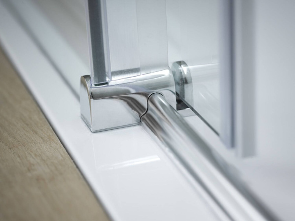 Душевой уголок Kolpa San Virgo TK 140х90 профиль хром, стекло прозрачное